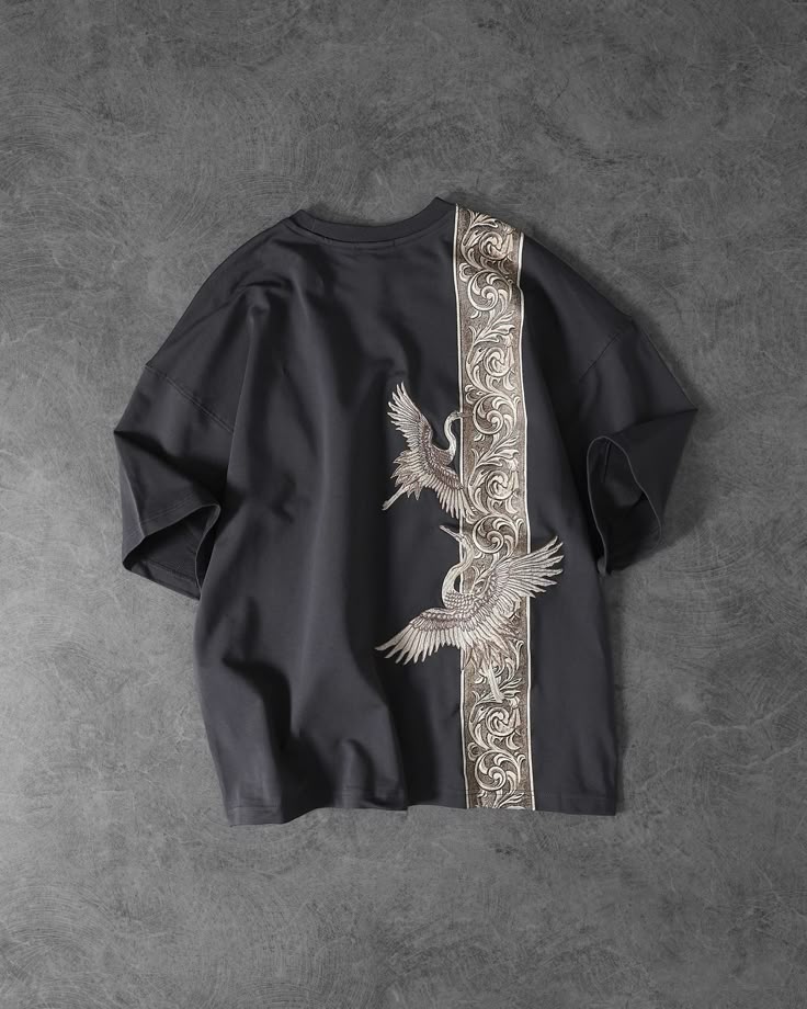 Slatra Fly Away Embroidered Oversize T-Shirt – S1829